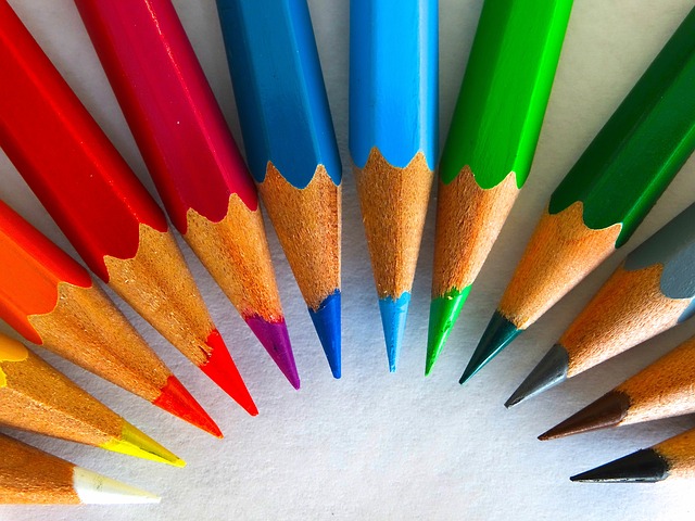 PowerPoint drawing tricks and shortcuts represented by pencils.