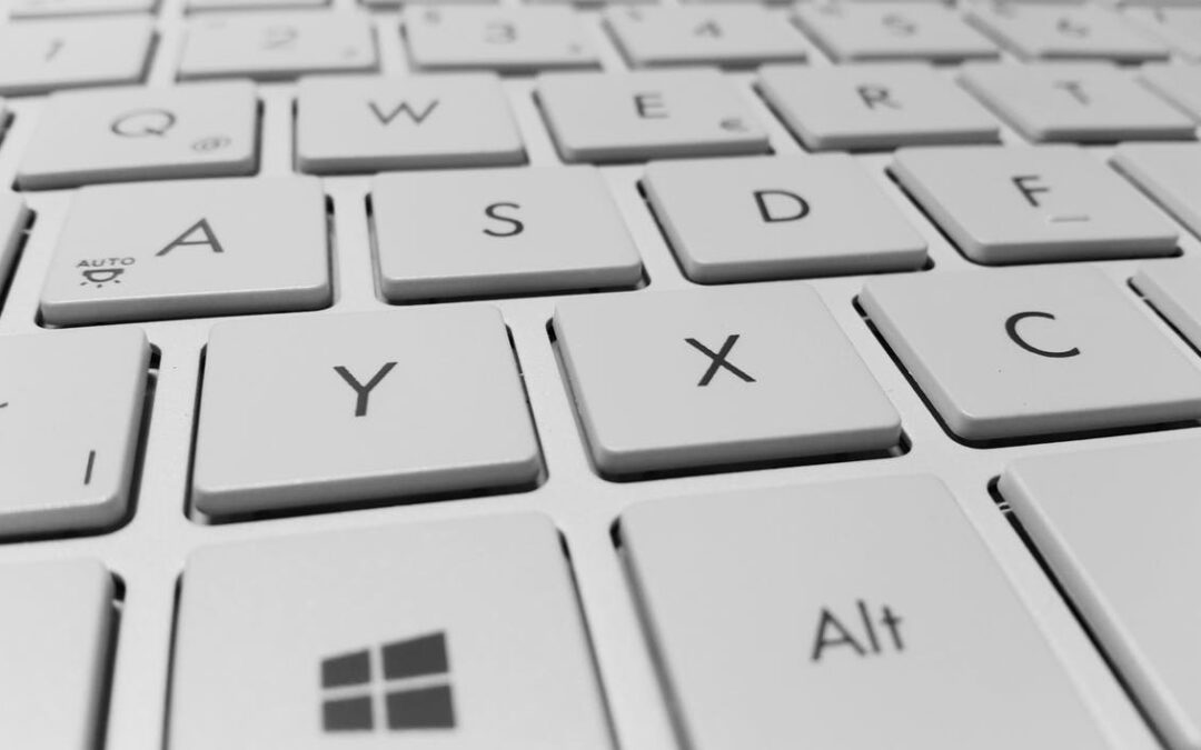 Keyboard representing shortcuts for find and replace, go to and find in Word.